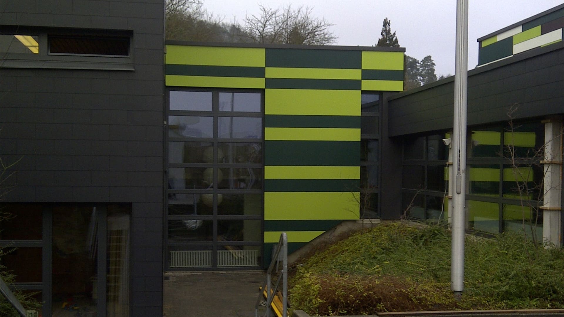 Moderne Fassade von Wolf Bedachungen